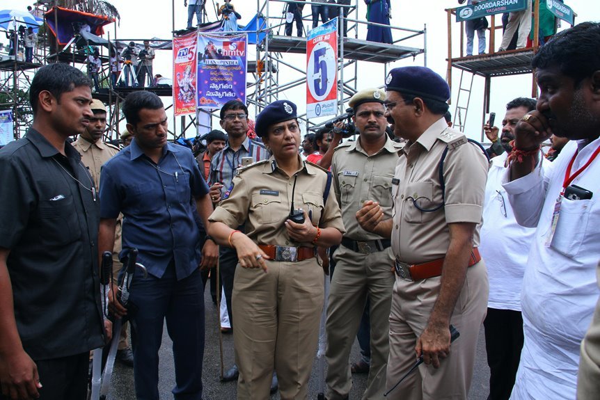 fraudulent communication oversight bureau